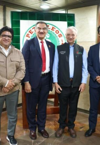 Revisan gobernador Américo Villarreal y director de Pemex proyectos estratégicos para Tamaulipas