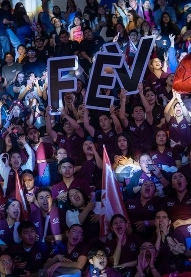 Estudiantes de la UAT disfrutan del tributo musical “Broken Heart Club"