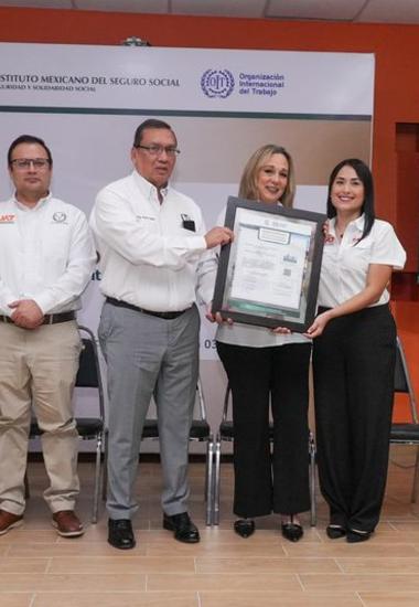 Recibe CENDI UAT reconocimiento del IMSS por promover entornos laborales seguros y saludables